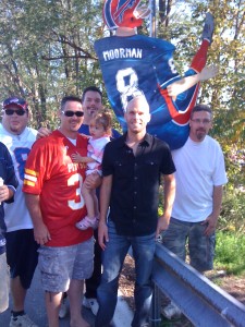 @brianmoorman posing with the #CoffinCorner crew.