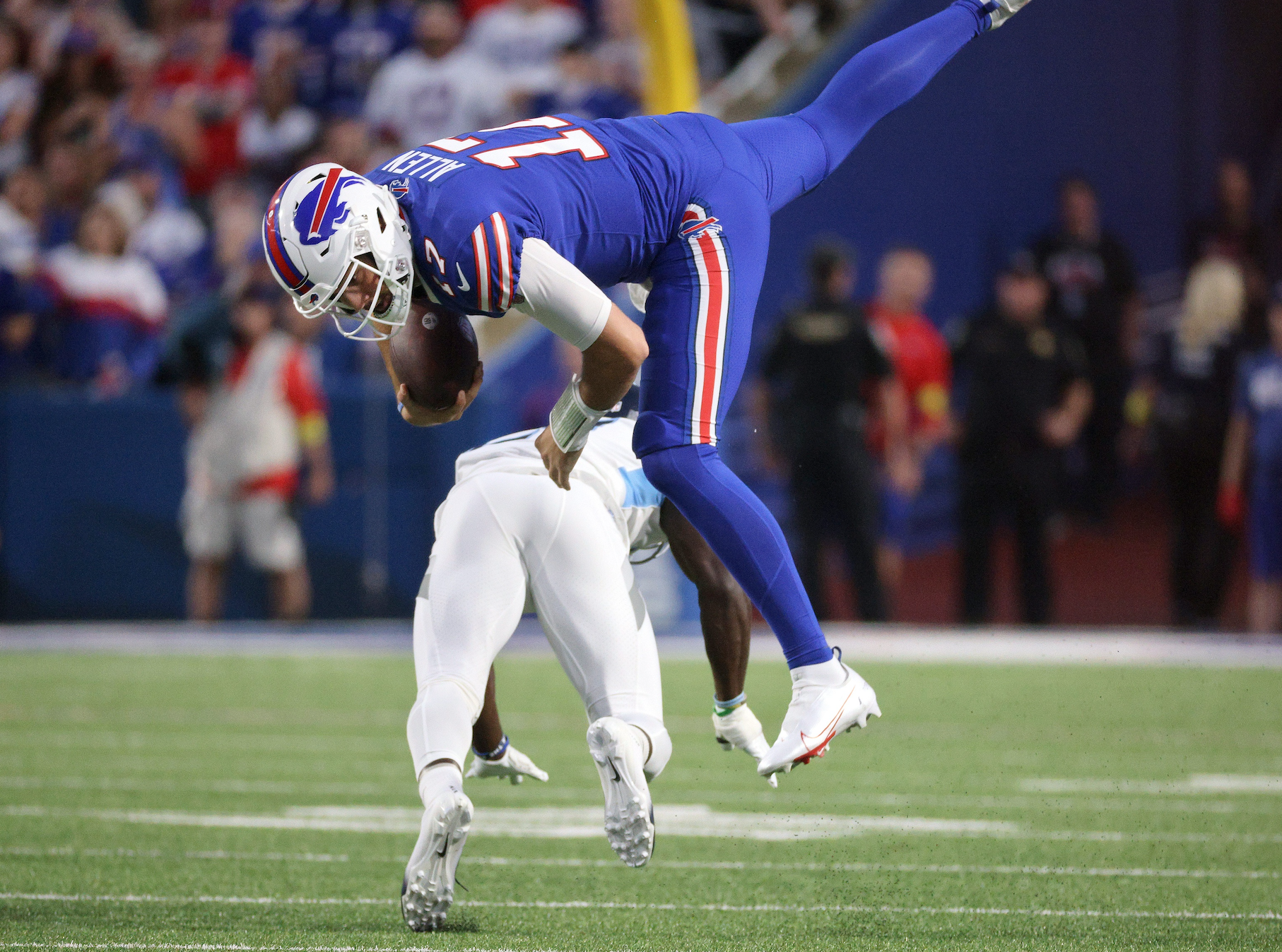 WATCH: Josh Allen, Stefon Diggs connect on 46-yard bomb vs. Titans