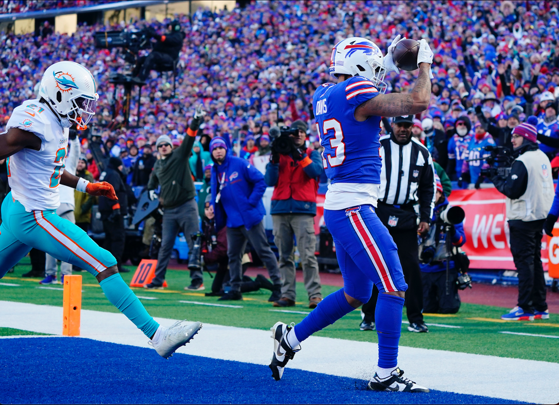 Bills (barely) Squish the Fish – Buffalo FAMbase — #BillsMafia