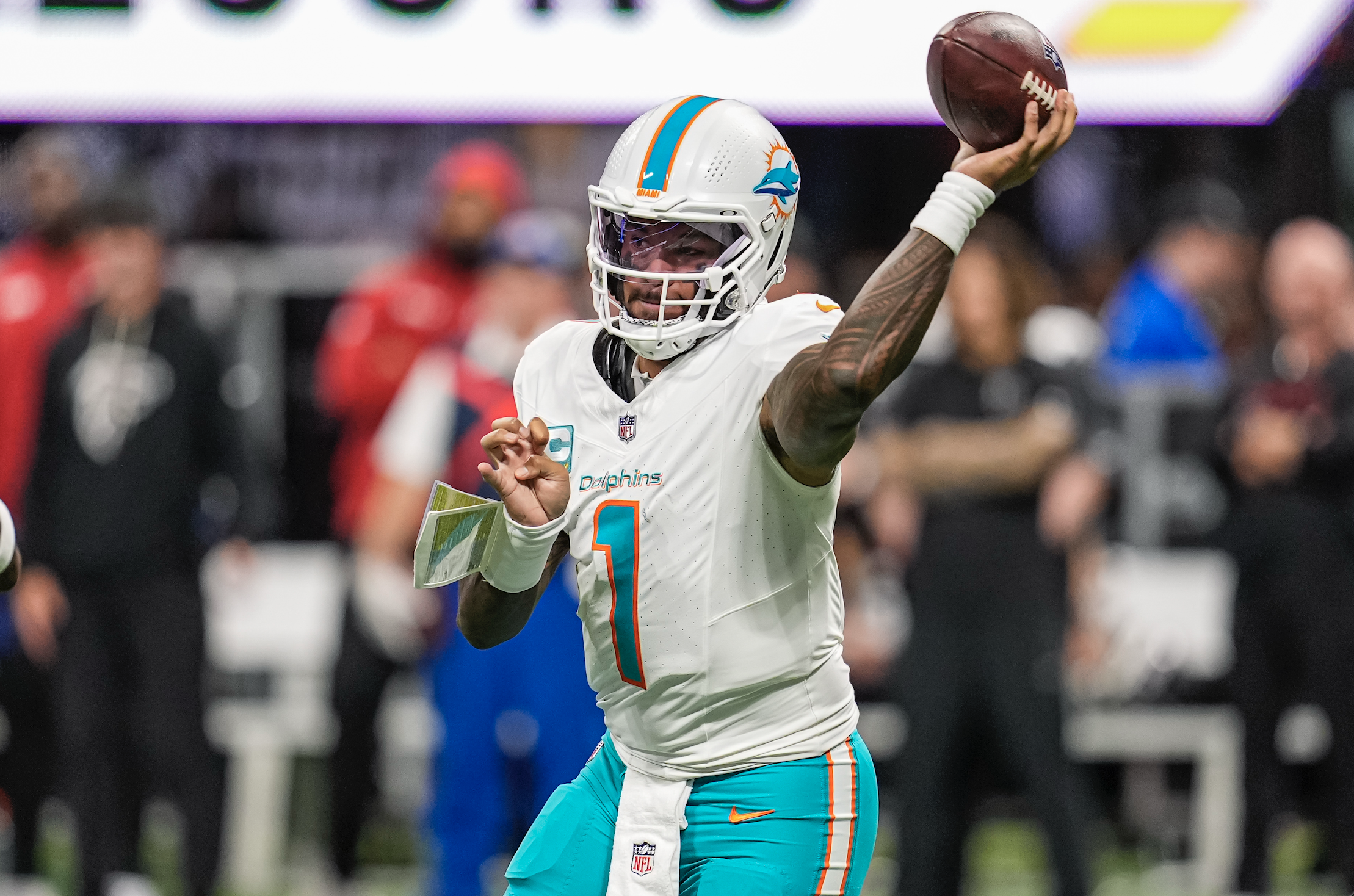 The Fedora Forecast: Bills at Dolphins