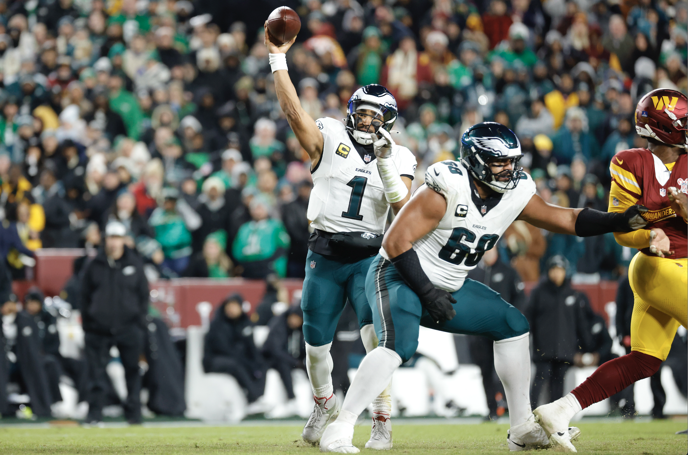 Fedora Forecast: Eagles at Bills