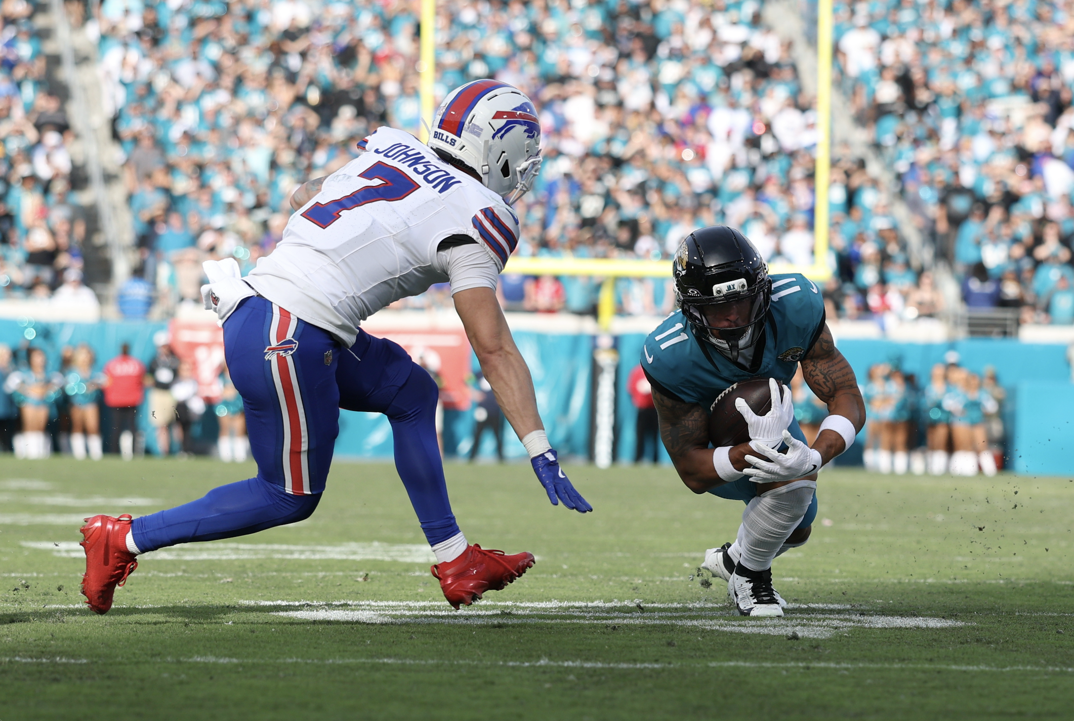 Bills change course, trade CB Johnson to Raiders in exchange for a pick swap