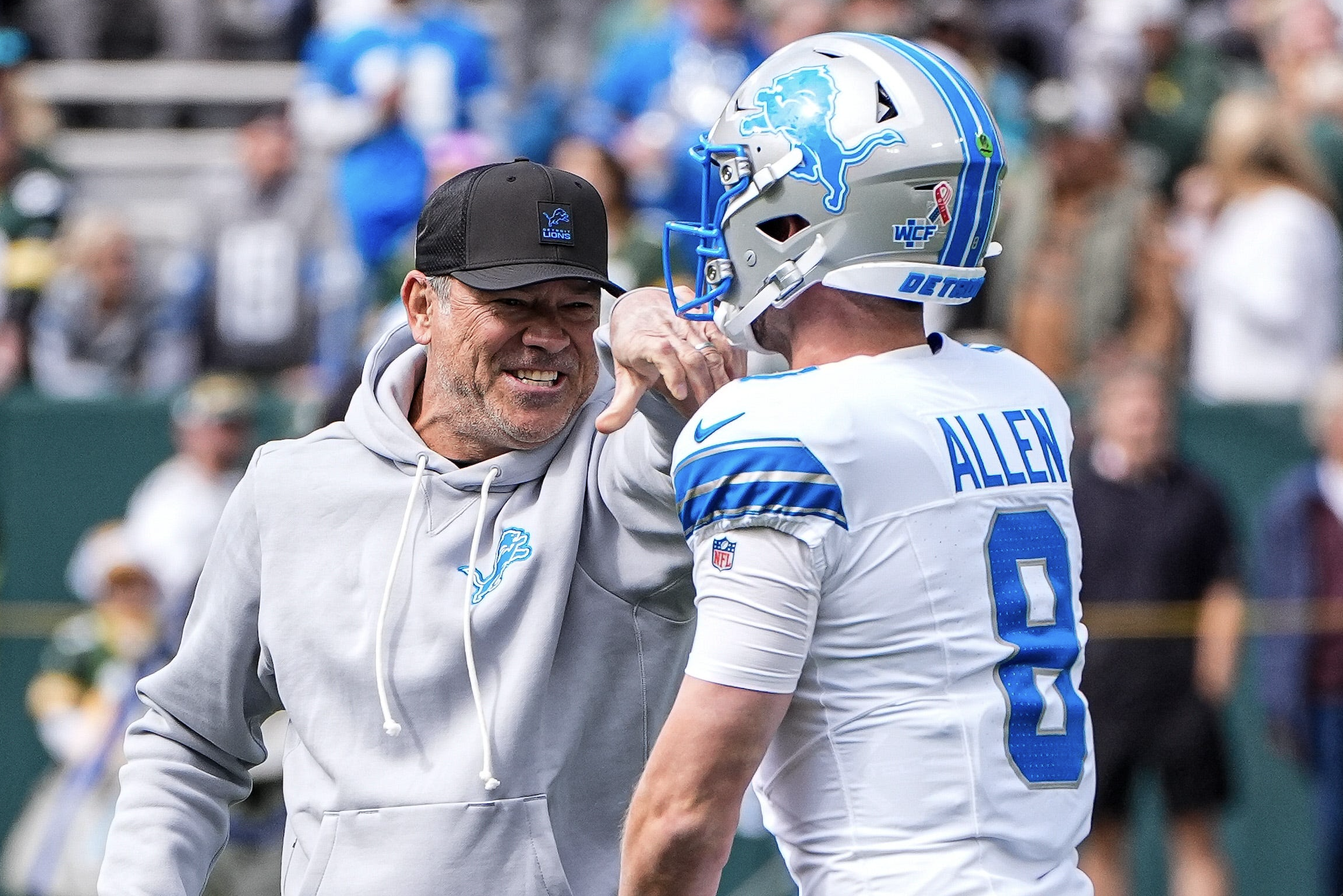 Bills add familiar QB on 2-year deal, bring back Wishnowsky at punter